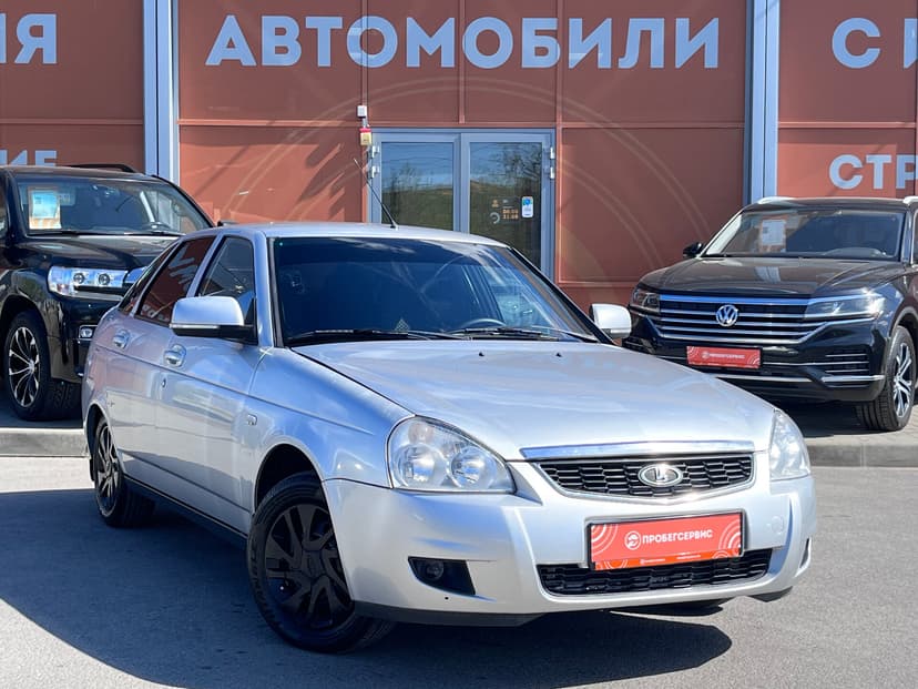 ВАЗ (LADA) Priora с пробегом, 2011 год, Волгоград, 1.6 бензин, Механика - вид 3