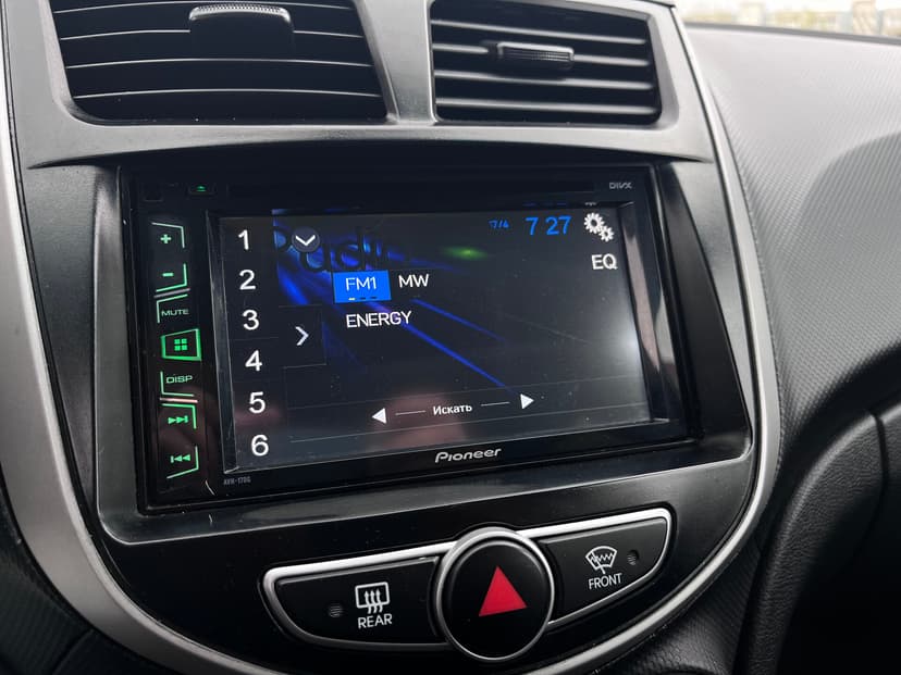 Hyundai Solaris с пробегом, 2011 год, Волгоград, 1.6 бензин, Автомат - вид 12