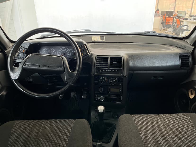 ВАЗ (LADA) 2112 с пробегом, 2003 год, Волгоград, 1.5 бензин, Механика - вид 9