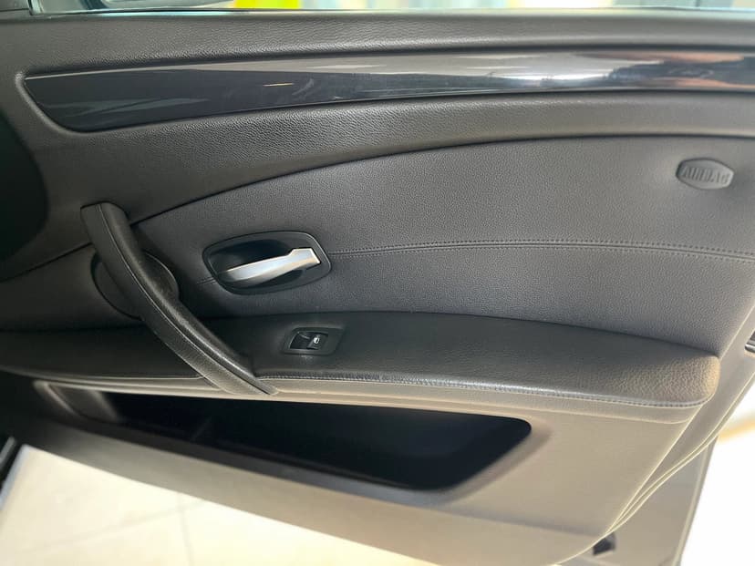 BMW 5 серия с пробегом, 2009 год, Волгоград, 2.5 бензин, Автомат - вид 26