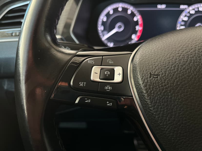 Volkswagen Tiguan с пробегом, 2018 год, Волгоград, 2.0 бензин, Робот - вид 11