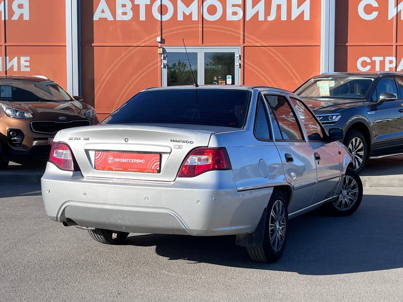 Daewoo Nexia с пробегом, 2011 год, Волгоград, 1.6 бензин, Механика - вид 5