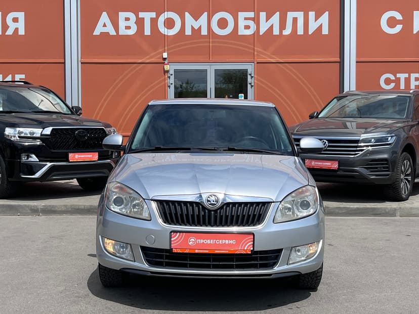 Skoda Fabia с пробегом, 2013 год, Волгоград, 1.2 бензин, Механика - вид 2