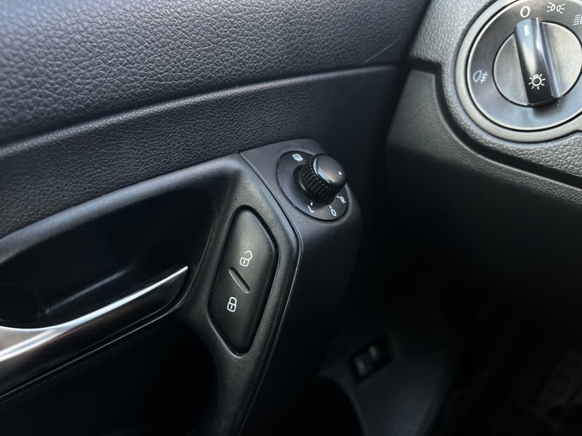 Volkswagen Polo с пробегом, 2015 год, Волгоград, 1.6 бензин, Автомат - вид 17