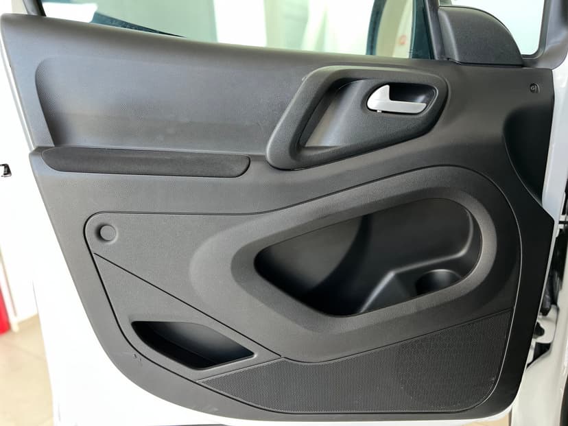 Opel Combo Life с пробегом, 2022 год, Волгоград, 1.6 бензин, Автомат - вид 24