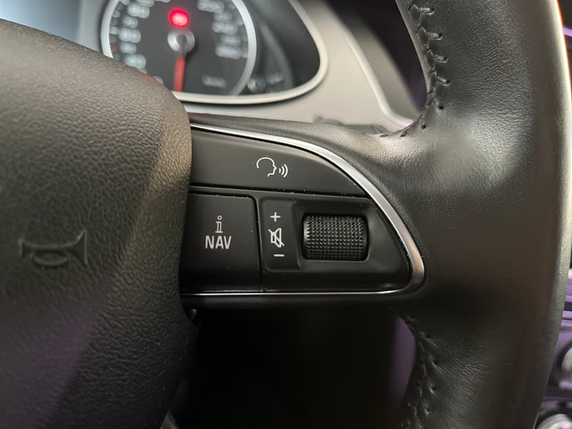 Audi A4 с пробегом, 2014 год, Волгоград, 1.8 бензин, Вариатор - вид 12