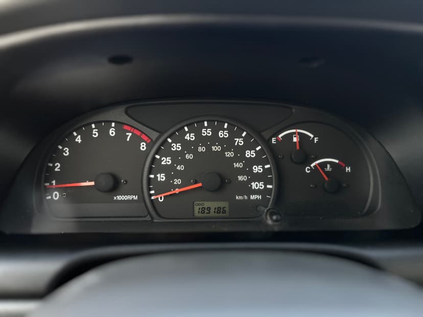 suzuki-grand vitara-2000-850-12