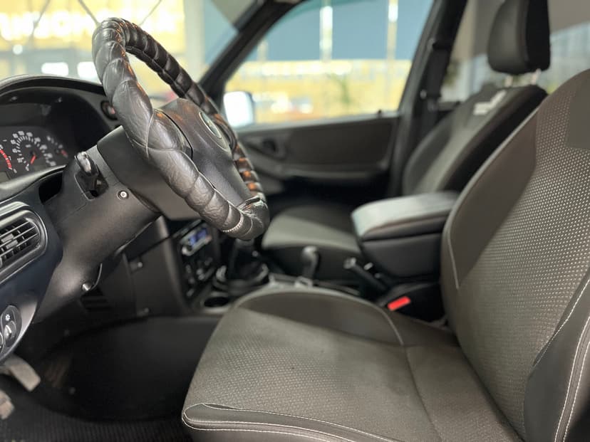 chevrolet-niva-2016-1362-16