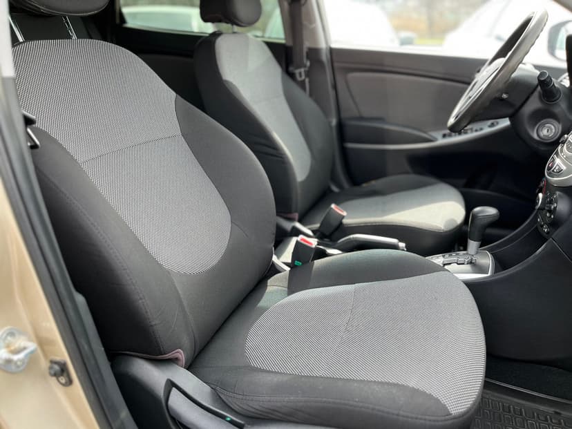 Hyundai Solaris с пробегом, 2013 год, Волгоград, 1.6 бензин, Автомат - вид 20