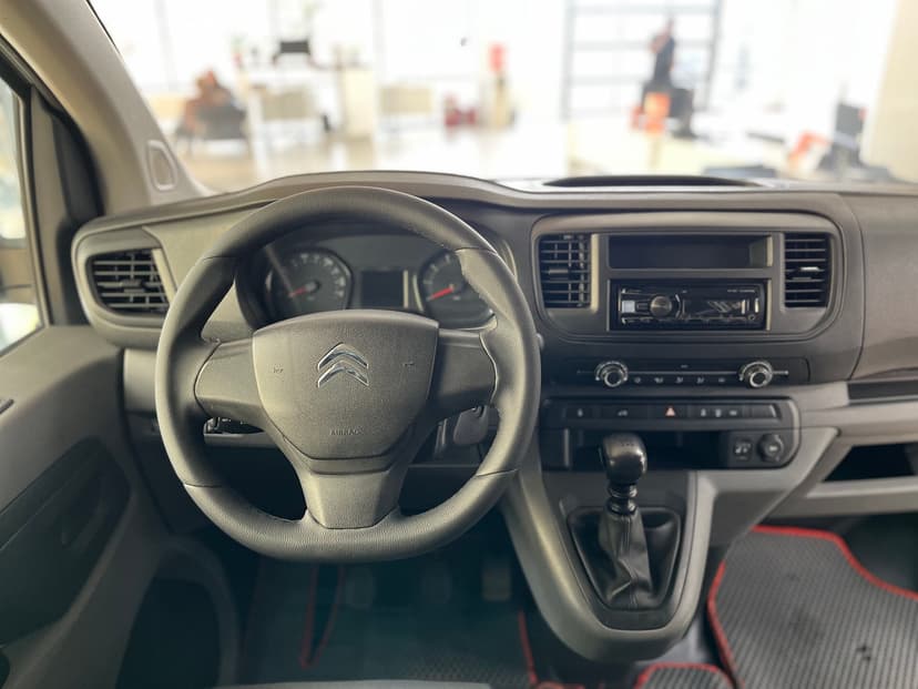 Citroen Jumpy с пробегом, 2017 год, Волгоград, 2.0 дизель, Механика - вид 9