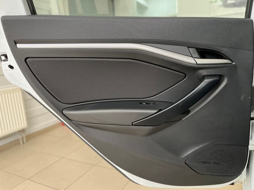 ваз (lada)-vesta-2019-1361-25