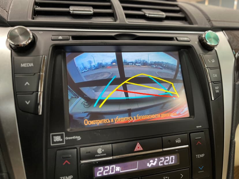 toyota-camry-2015-1332-16