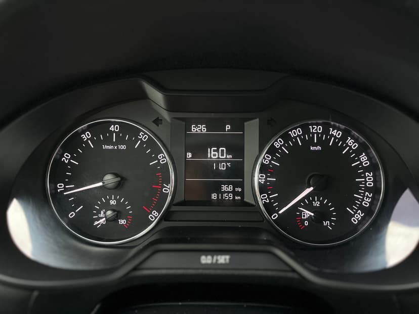 skoda-octavia-2017-1399-12