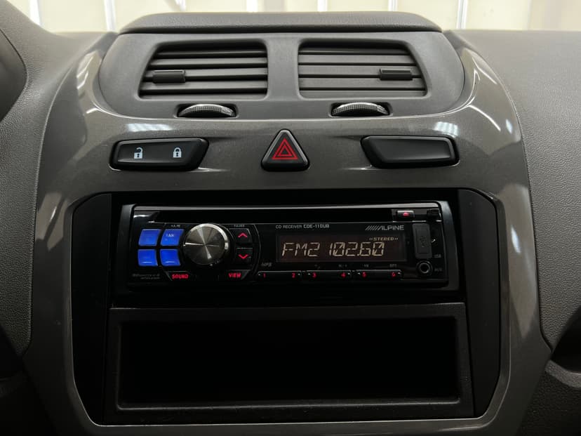 Chevrolet Cobalt с пробегом, 2013 год, Волгоград, 1.5 бензин, Механика - вид 14