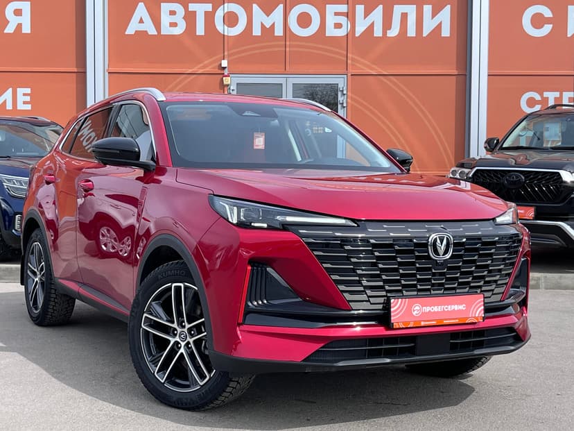 Changan UNI-S с пробегом, 2024 год, Волгоград, 1.5 бензин, Робот - вид 3