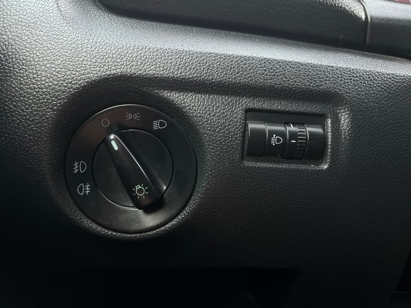 Skoda Fabia с пробегом, 2013 год, Волгоград, 1.2 бензин, Механика - вид 19