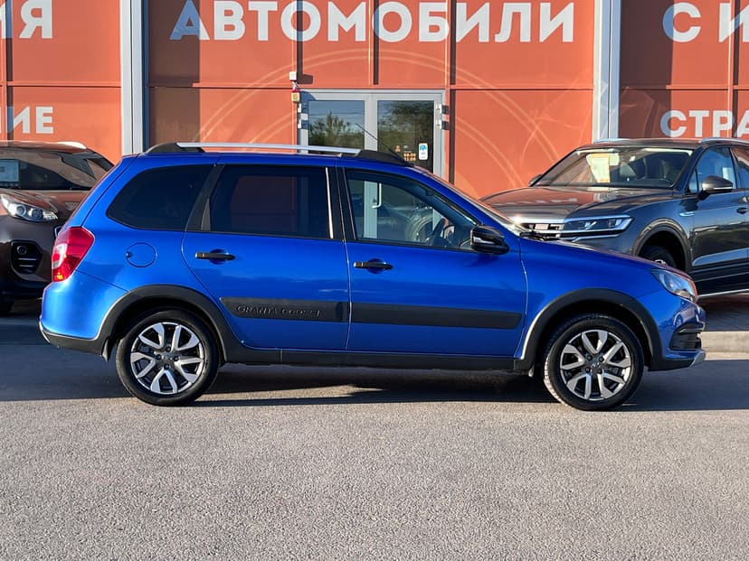 ВАЗ (LADA) Granta Cross с пробегом, 2021 год, Волгоград, 1.6 бензин, Механика - вид 4