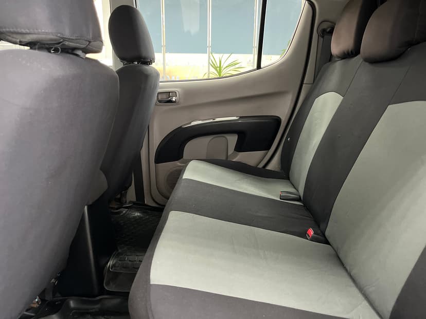 mitsubishi-l200-2011-1413-13