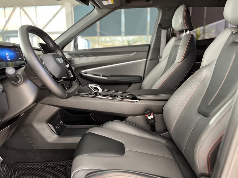 Geely Cityray с пробегом, 2024 год, Волгоград, 1.5 бензин, Робот - вид 23