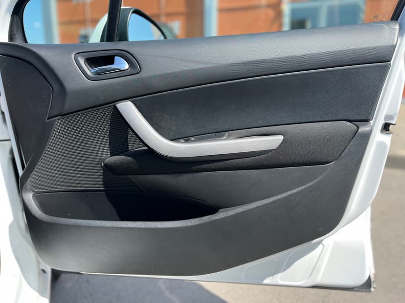 Peugeot 408 с пробегом, 2013 год, Волгоград, 1.6 бензин, Механика - вид 21