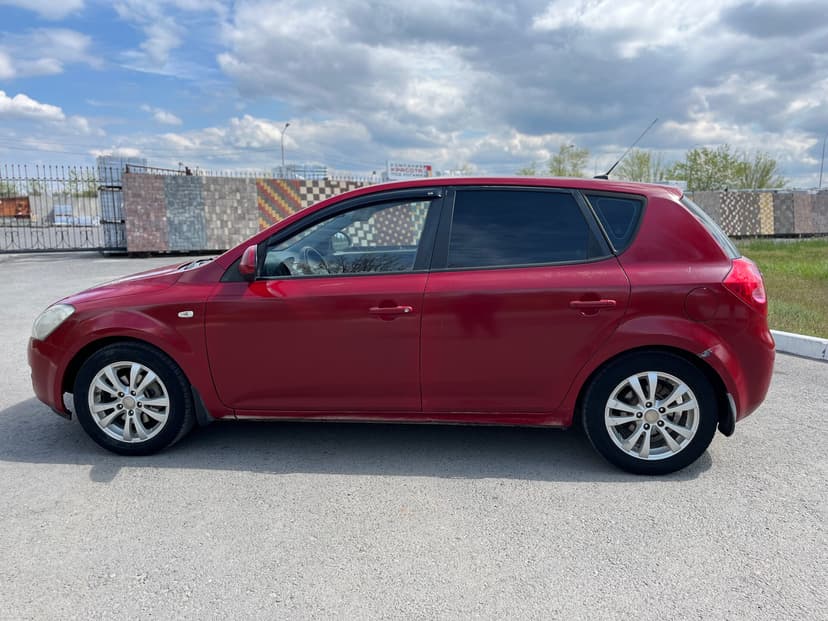 KIA Ceed с пробегом, 2008 год, Волгоград, 1.6 дизель, Механика - вид 8