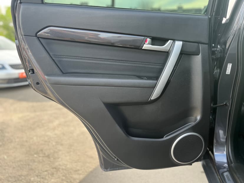Chevrolet Captiva с пробегом, 2014 год, Волгоград, 2.4 бензин, Автомат - вид 24