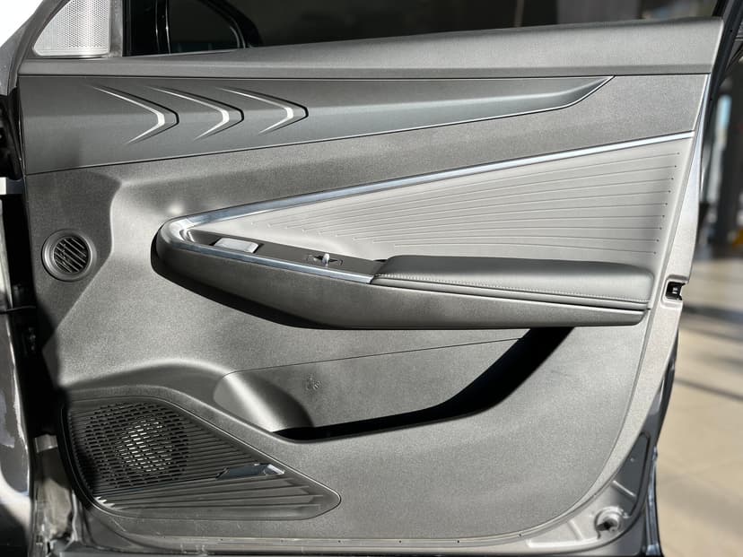 Geely Cityray с пробегом, 2024 год, Волгоград, 1.5 бензин, Робот - вид 26