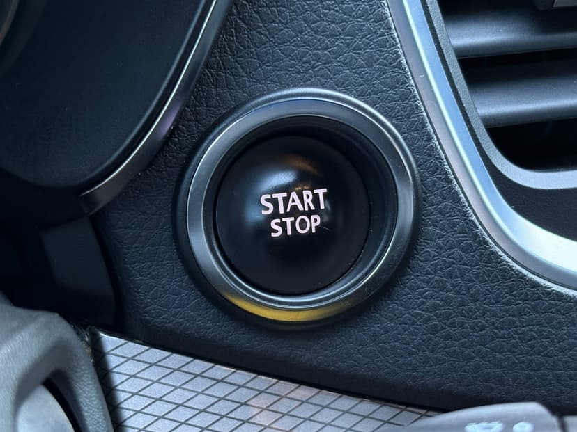 ВАЗ (LADA) Vesta с пробегом, 2023 год, Волгоград, 1.6 бензин, Механика - вид 12