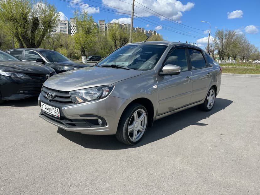 ВАЗ (LADA) Granta с пробегом, 2020 год, Волгоград, 1.6 бензин, Механика