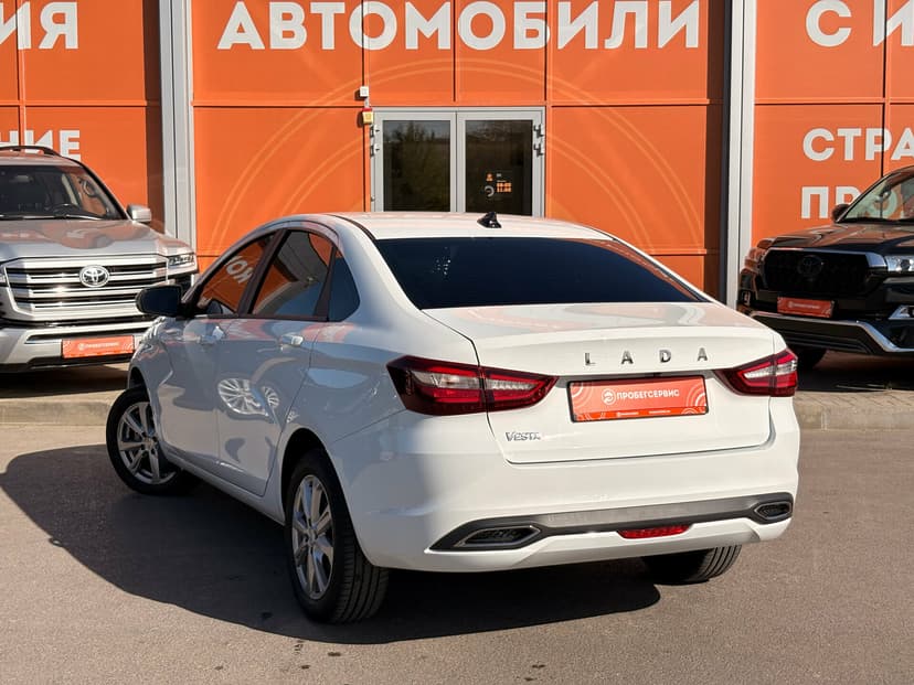 ВАЗ (LADA) Vesta с пробегом, 2023 год, Волгоград, 1.6 бензин, Механика - вид 4
