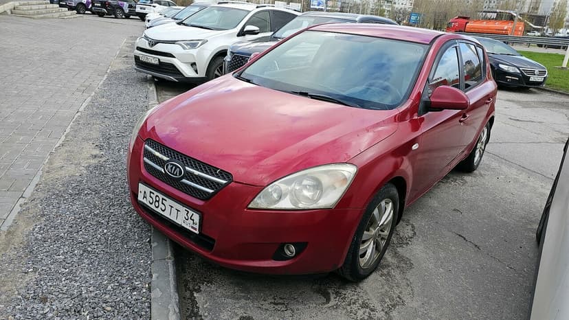 KIA Ceed с пробегом, 2008 год, Волгоград, 1.6 дизель, Механика - вид 2