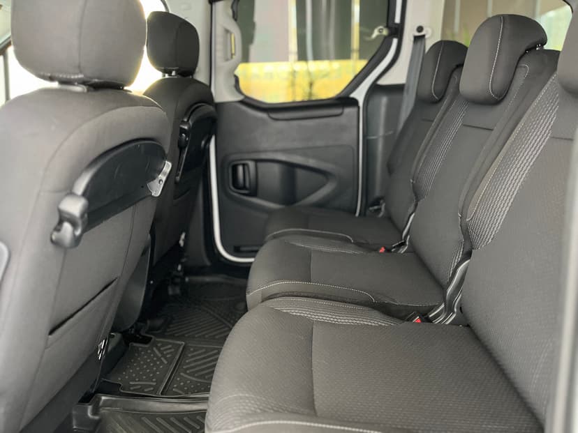 Opel Combo Life с пробегом, 2022 год, Волгоград, 1.6 бензин, Автомат - вид 26