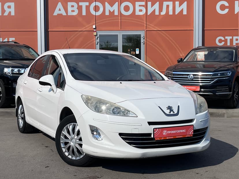 Peugeot 408 с пробегом, 2013 год, Волгоград, 1.6 бензин, Механика - вид 3