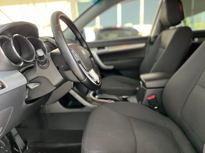 KIA Sorento с пробегом, 2011 год, Волгоград, 2.4 бензин, Механика - вид 19