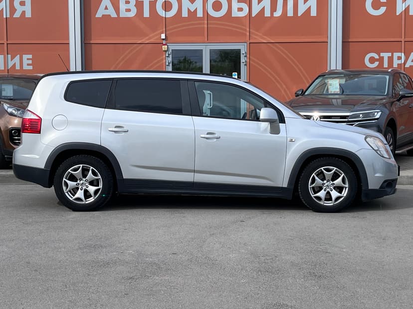 Chevrolet Orlando с пробегом, 2012 год, Волгоград, 1.8 бензин, Автомат - вид 4