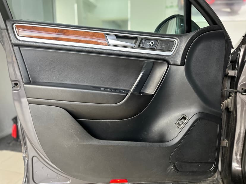 Volkswagen Touareg с пробегом, 2010 год, Волгоград, 3.0 дизель, Автомат - вид 25