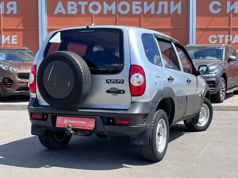 Chevrolet Niva с пробегом, 2013 год, Волгоград, 1.7 бензин, Механика - вид 5