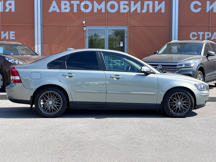 Volvo S40 с пробегом, 2006 год, Волгоград, 1.8 бензин, Механика - вид 4