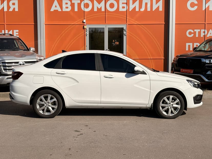 ВАЗ (LADA) Vesta с пробегом, 2023 год, Волгоград, 1.6 бензин, Механика - вид 5