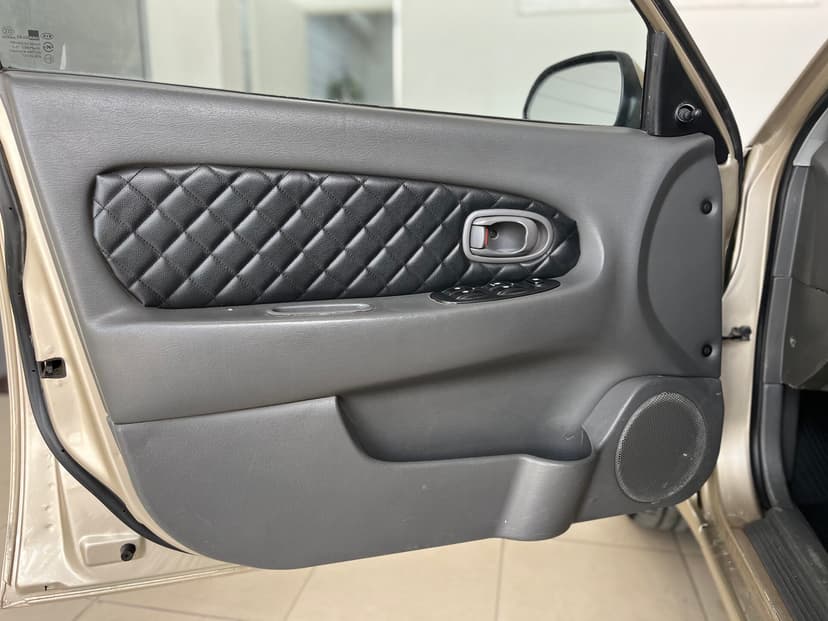 KIA Spectra с пробегом, 2007 год, Волгоград, 1.6 бензин, Механика - вид 18