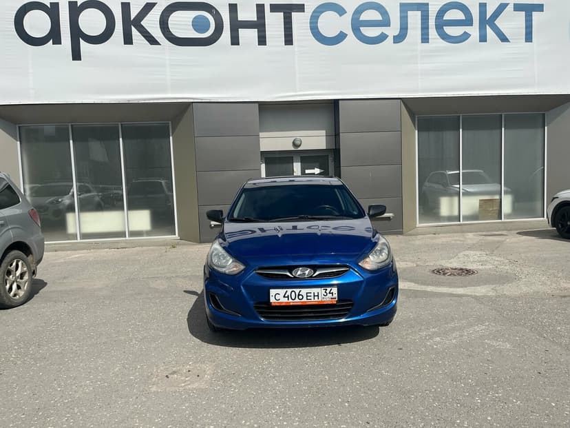 Hyundai Solaris с пробегом, 2011 год, Волгоград, 1.4 бензин, Механика - вид 2