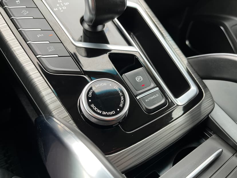 Geely Atlas Pro с пробегом, 2023 год, Волгоград, 1.5 бензин, Робот - вид 17