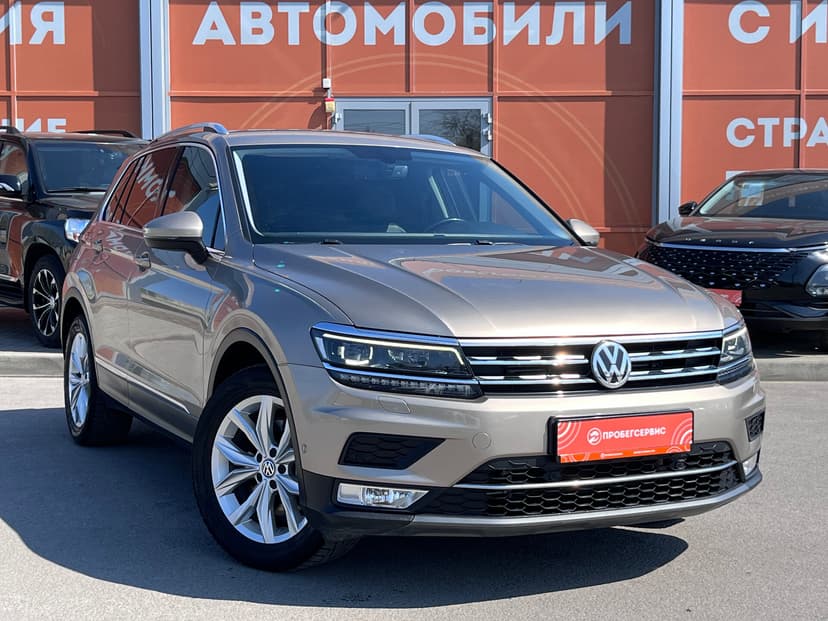 Volkswagen Tiguan с пробегом, 2017 год, Волгоград, 2.0 бензин, Робот - вид 3