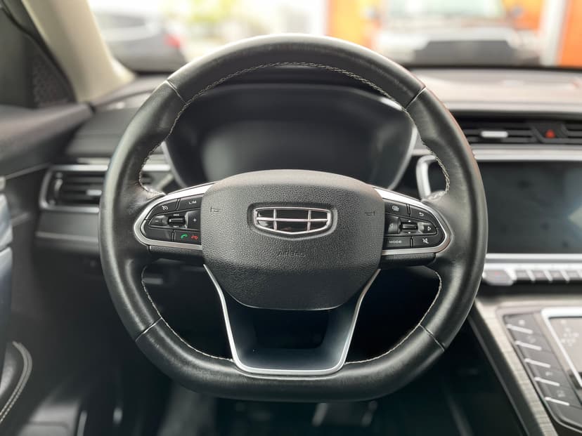 Geely Atlas Pro с пробегом, 2023 год, Волгоград, 1.5 бензин, Робот - вид 10