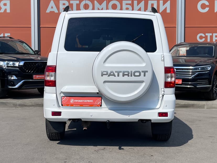 УАЗ Patriot с пробегом, 2021 год, Волгоград, 2.7 бензин, Механика - вид 6