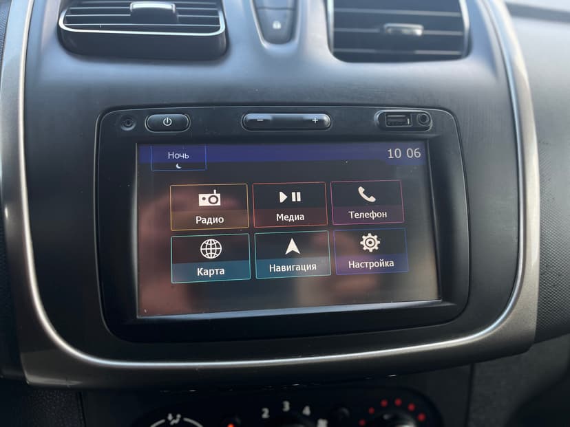 Renault Logan с пробегом, 2018 год, Волгоград, 1.6 бензин, Механика - вид 14