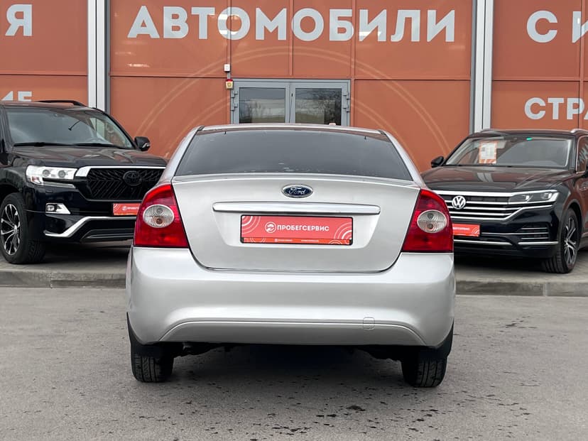 Ford Focus с пробегом, 2008 год, Волгоград, 2.0 бензин, Механика - вид 6
