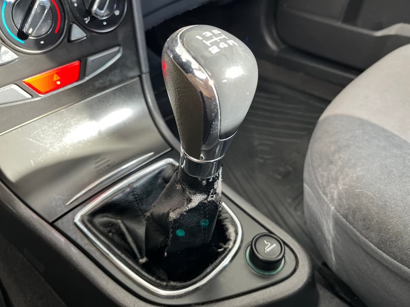 Dongfeng H30 Cross с пробегом, 2015 год, Волгоград, 1.6 бензин, Механика - вид 15