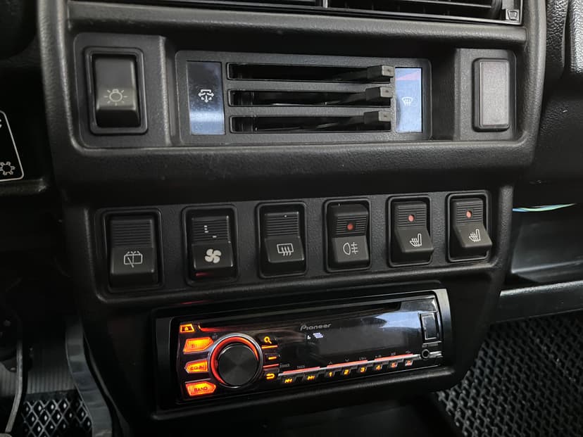 ВАЗ (LADA) 4x4 (Нива) с пробегом, 2015 год, Волгоград, 1.7 бензин, Механика - вид 11