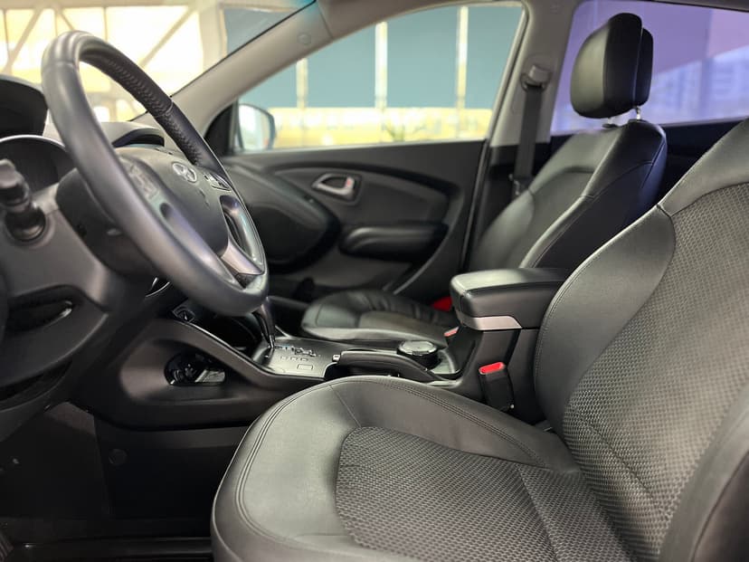 Hyundai ix35 с пробегом, 2011 год, Волгоград, 2.0 бензин, Автомат - вид 19